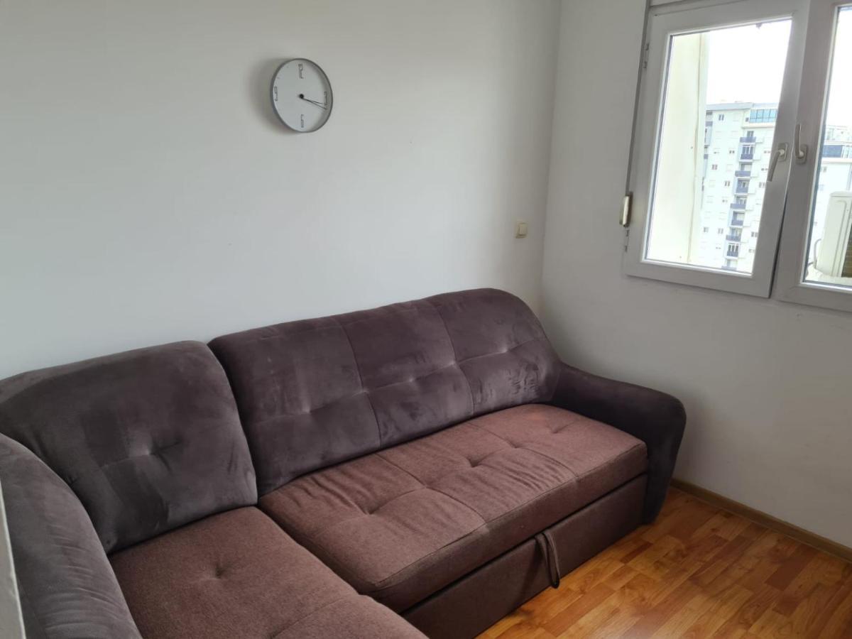 Good Inn Бар Экстерьер фото