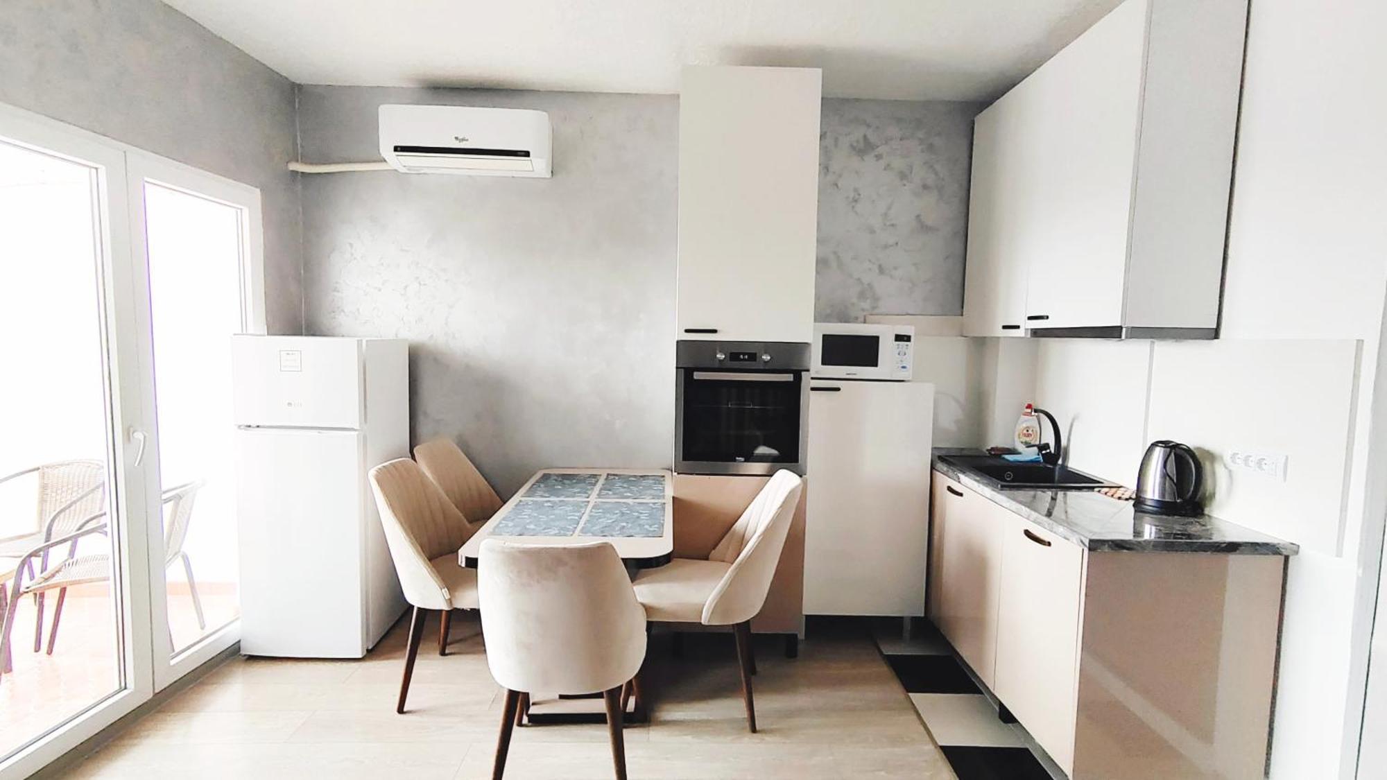 Good Inn Бар Экстерьер фото